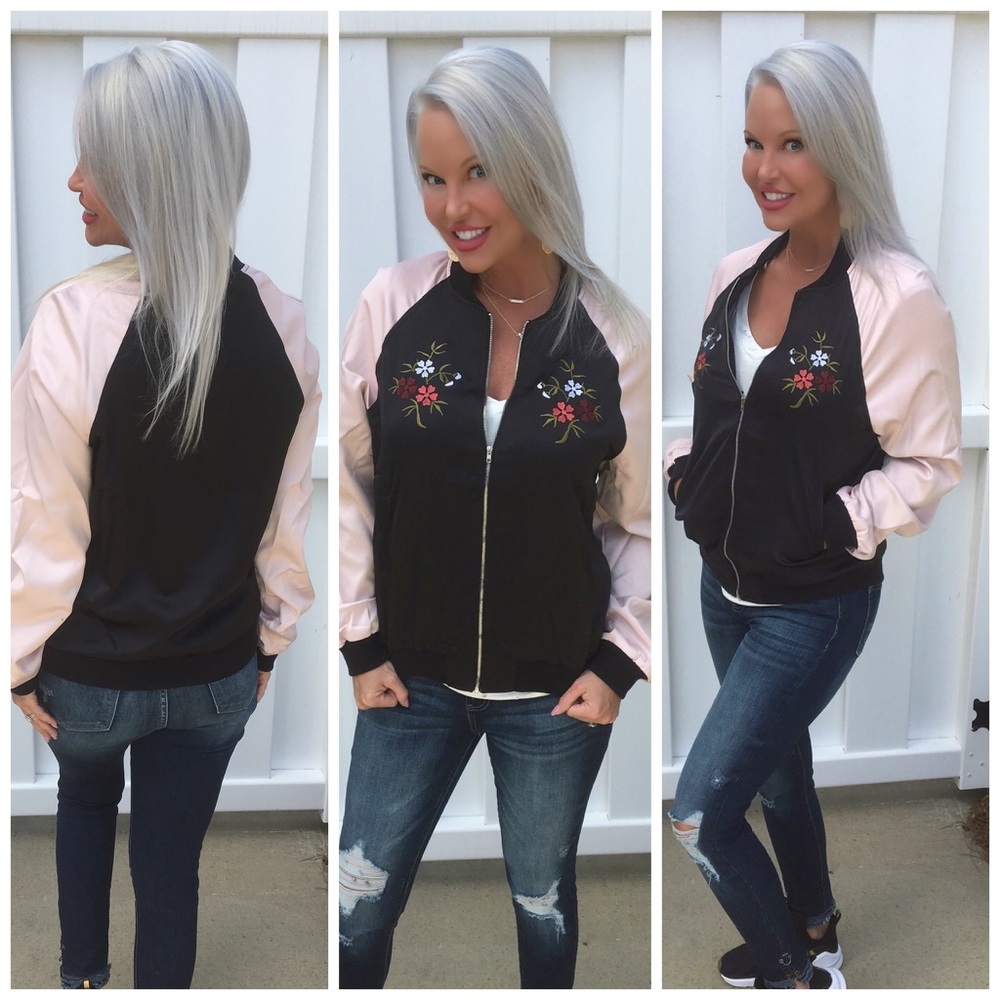 ๐๐บ Pink/black satin embroidered bomber! - Picture 2 of 3